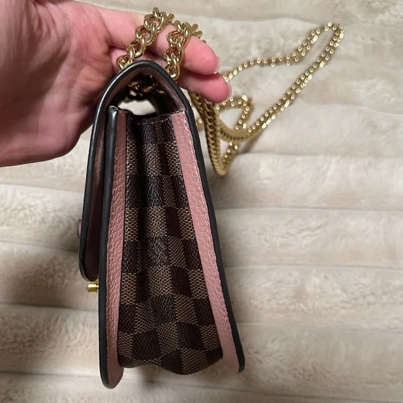 Louis Vuitton Bag - Picture 9 of 15